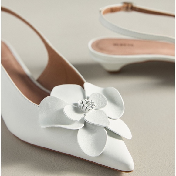 NWT: White Leather Slingback Kitten Heels w Floral Adornments (37 EU) by Maeve - Picture 1 of 7